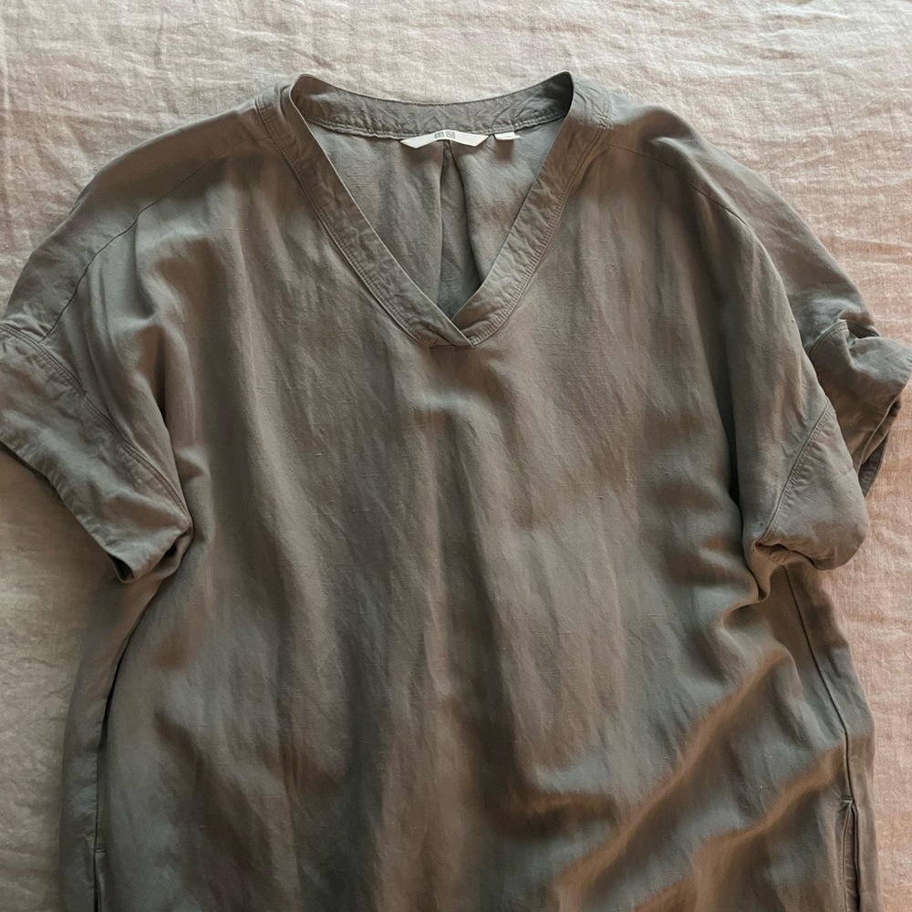 Linen v neck dress